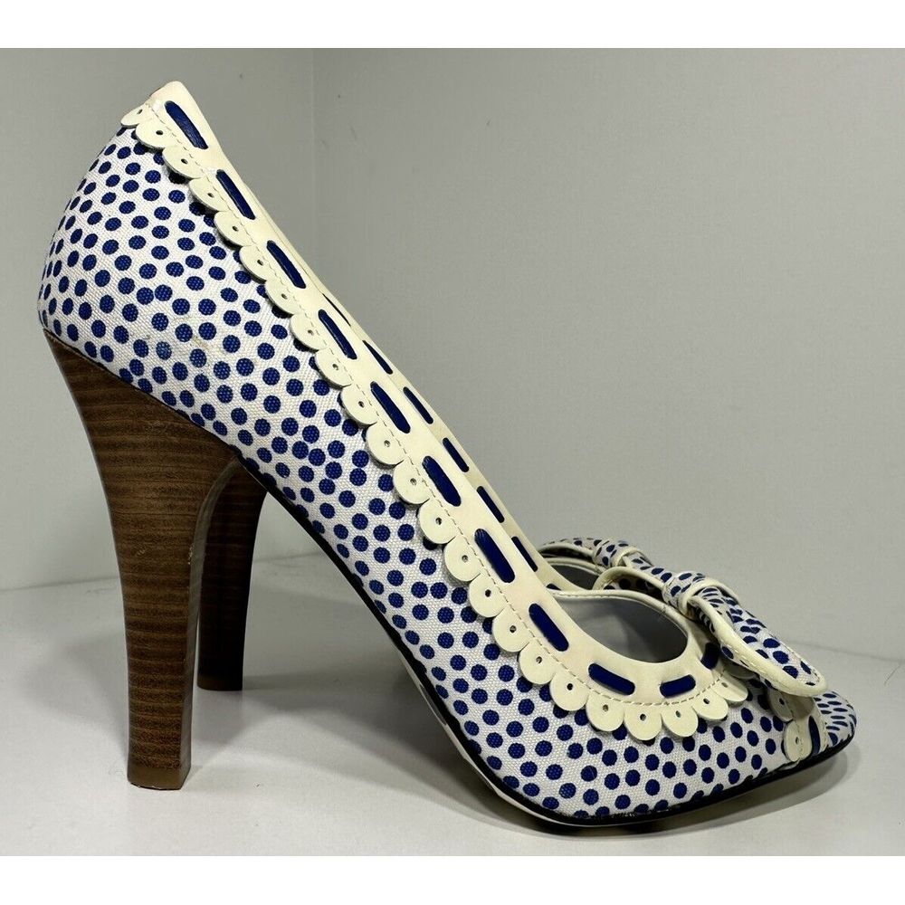Betseyville by‎ Betsey Johnson Valyn Blue Polka Dots Bow Pumps 9M - Picture 6 of 10